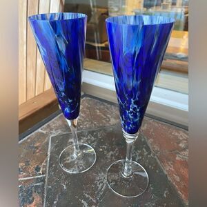 NWOT handcrafted cobalt champagne flutes